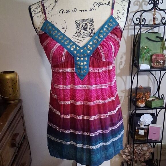 Ecote Women's Pink and Blue Embellished Sleeveless Top Size M - Picture 1 of 8